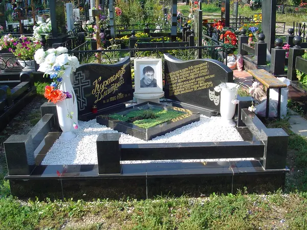 Памятник из гранита — работа Гранит62