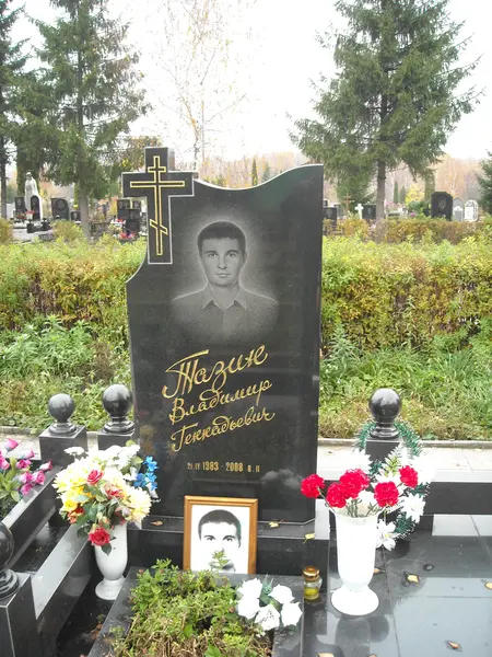 Памятник из гранита — работа Гранит62