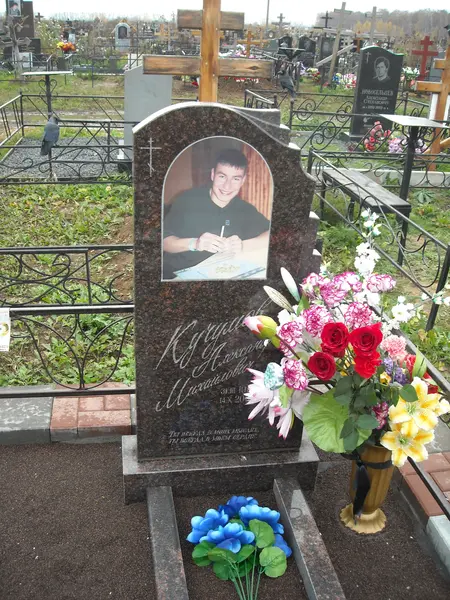 Памятник из гранита — работа Гранит62