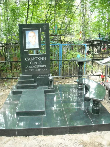 Памятник из гранита — работа Гранит62