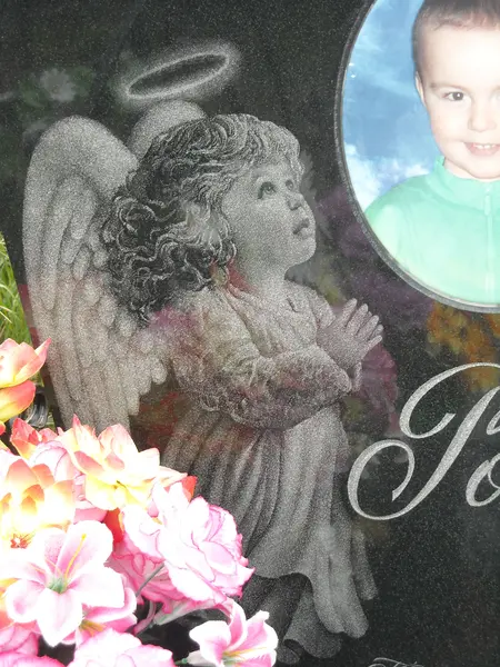 Памятник из гранита — работа Гранит62