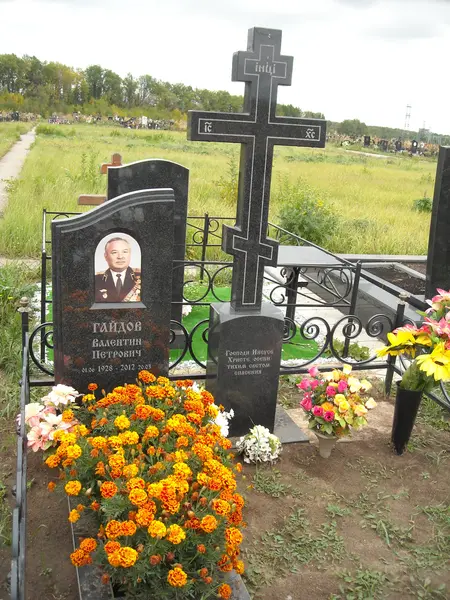 Памятник из гранита — работа Гранит62