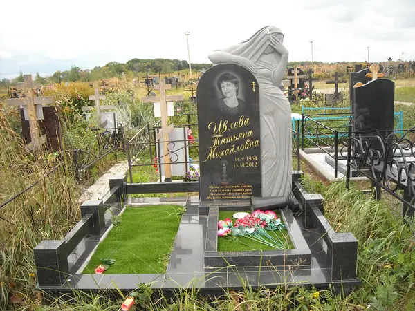 Памятник из гранита — работа Гранит62