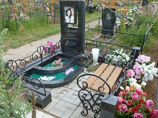 Памятник из гранита — работа Гранит62