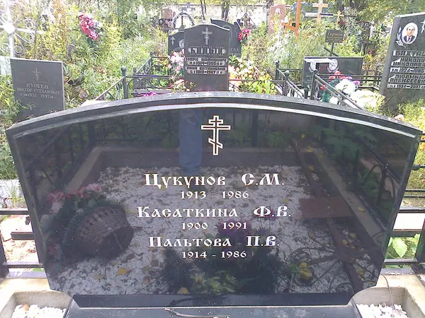 Памятник из гранита — работа Гранит62