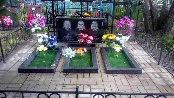 Памятник из гранита — работа Гранит62