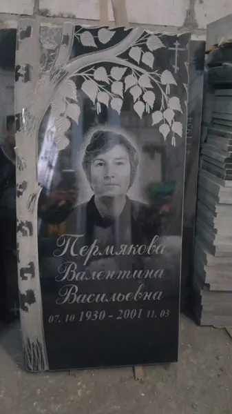 Памятник из гранита — работа Гранит62
