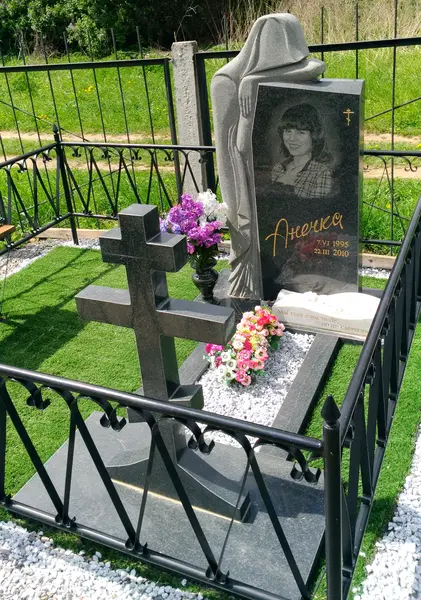 Памятник из гранита — работа Гранит62