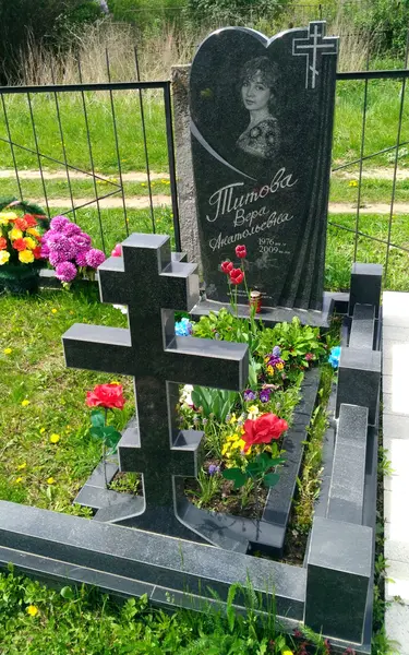 Памятник из гранита — работа Гранит62