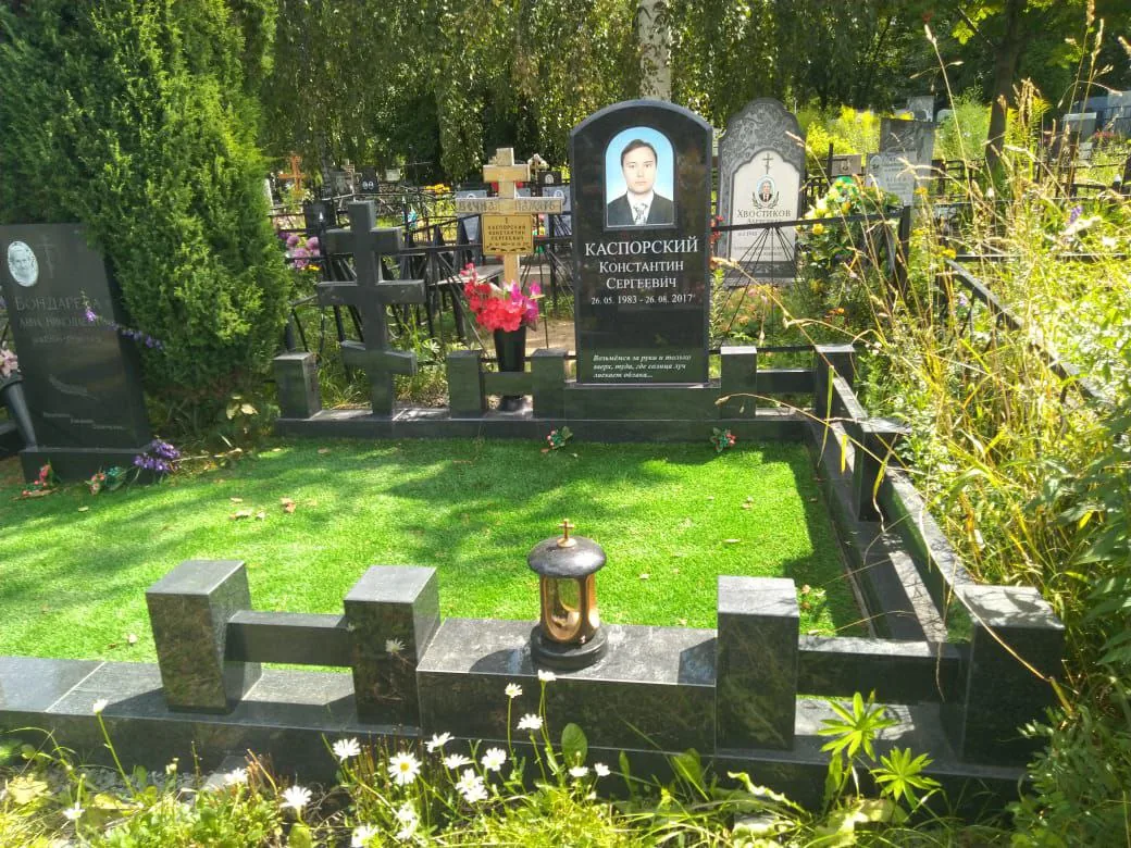 КРП-11 — с крестом, Гранит62