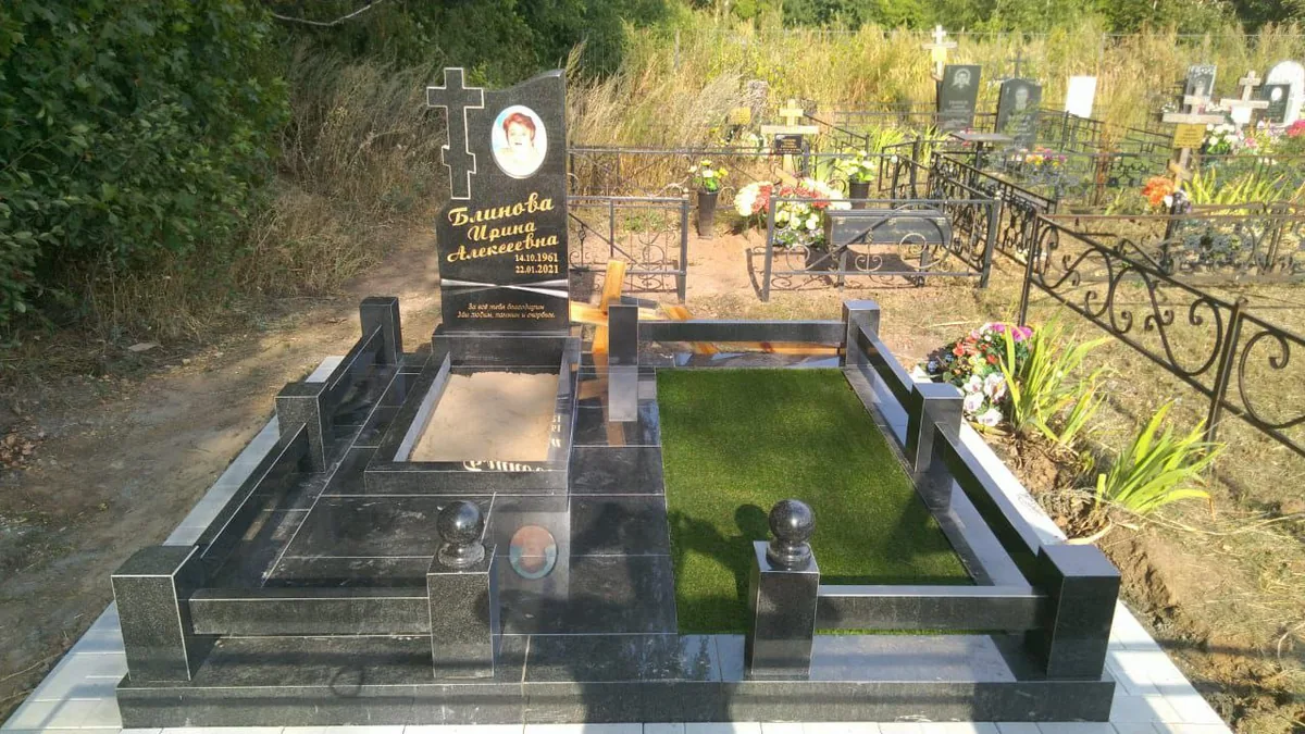 КРП-17 — с крестом, Гранит62